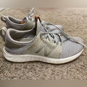 Women’s New Balance Size 7.5